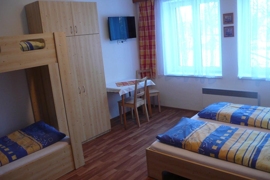 Lisci Mlyn Hotell Frenštát pod Radhoštěm Rom bilde