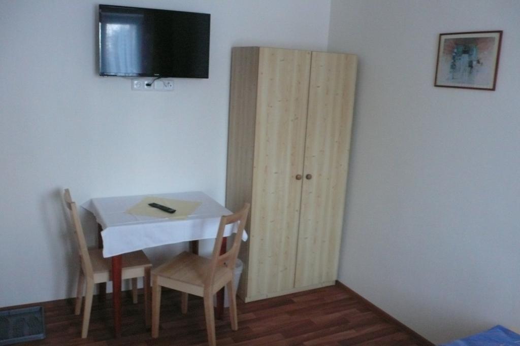 Lisci Mlyn Hotell Frenštát pod Radhoštěm Rom bilde